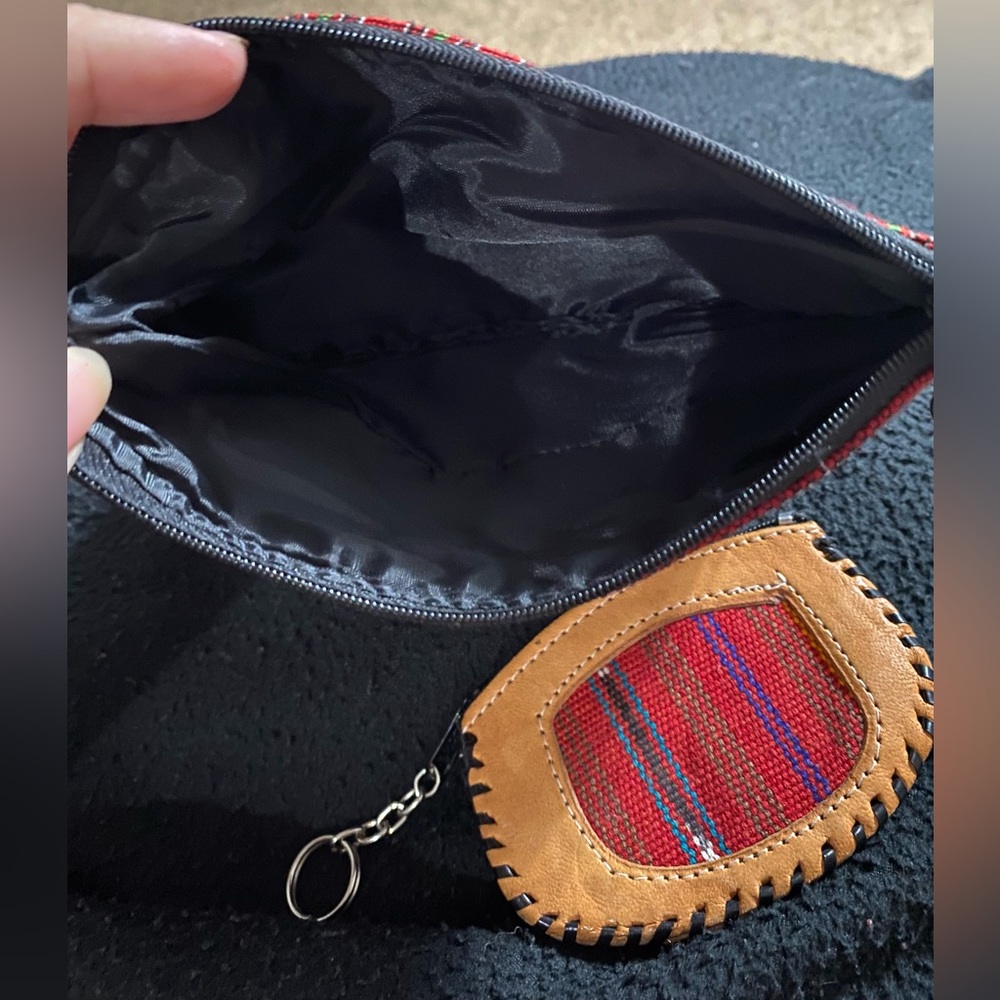 New Handmade Guatemalan Pouch/Cosmetic Bag & Leather Coin Purse Bundle - Picture 3 of 4